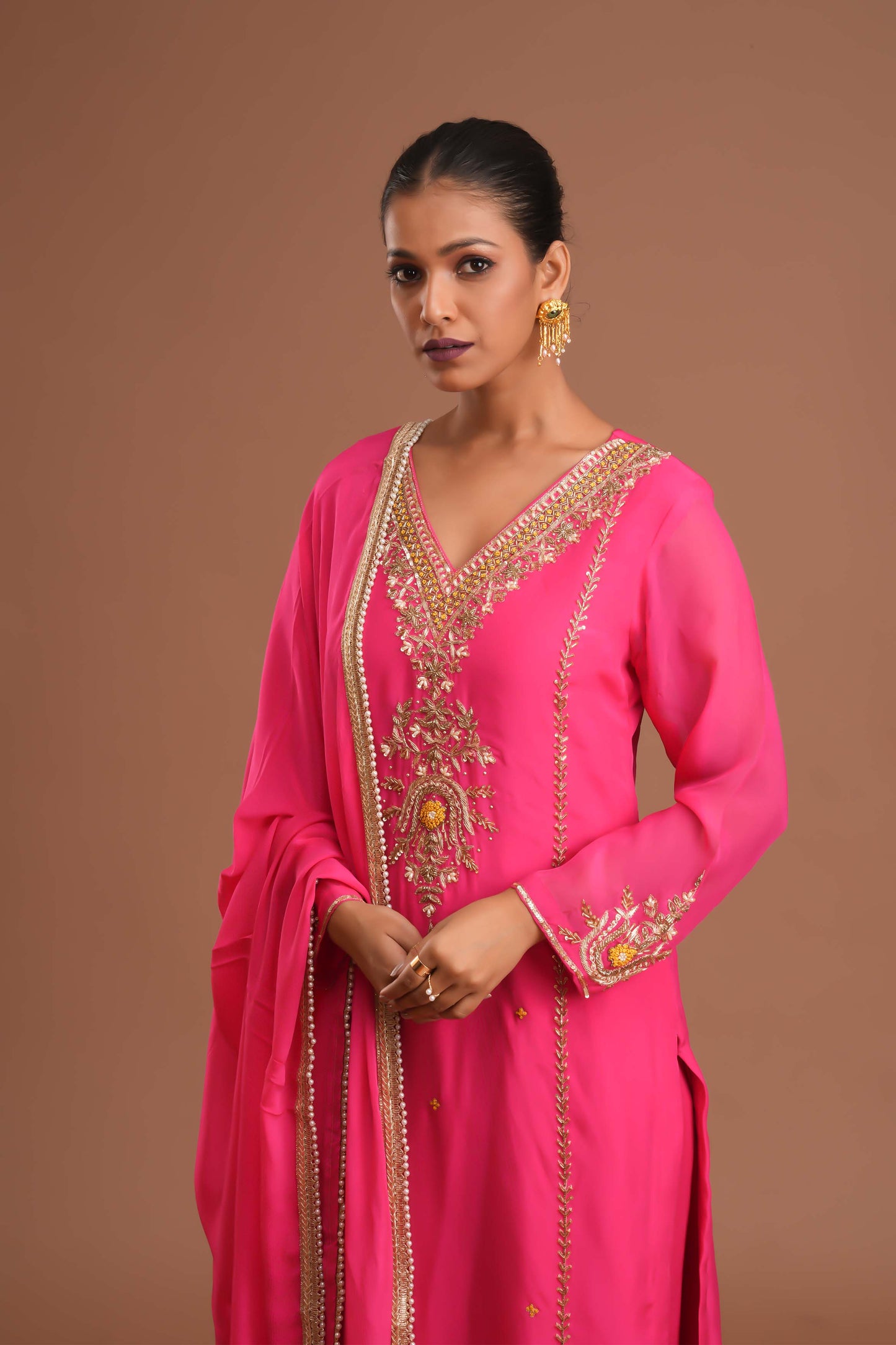 Kumud Moti Zari Suit