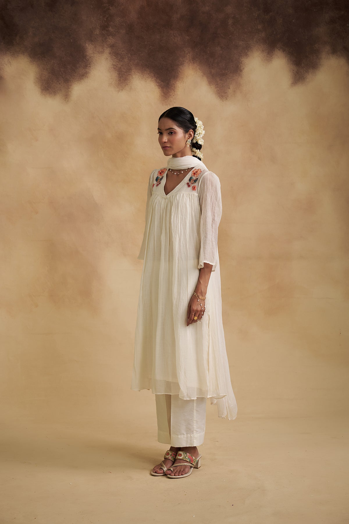 Ivory & Rose Mul Chanderi Suit