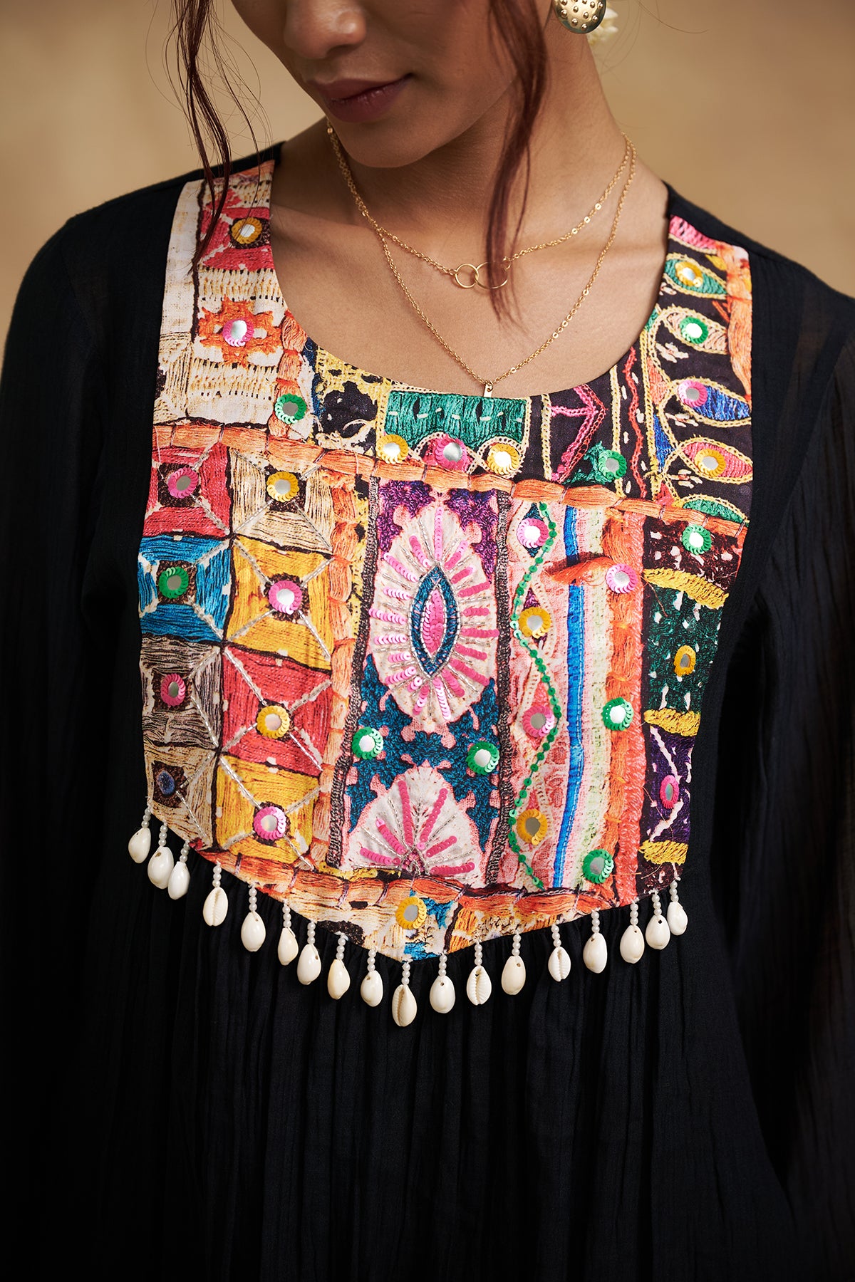 Black Gamthi Design Chanderi Suit