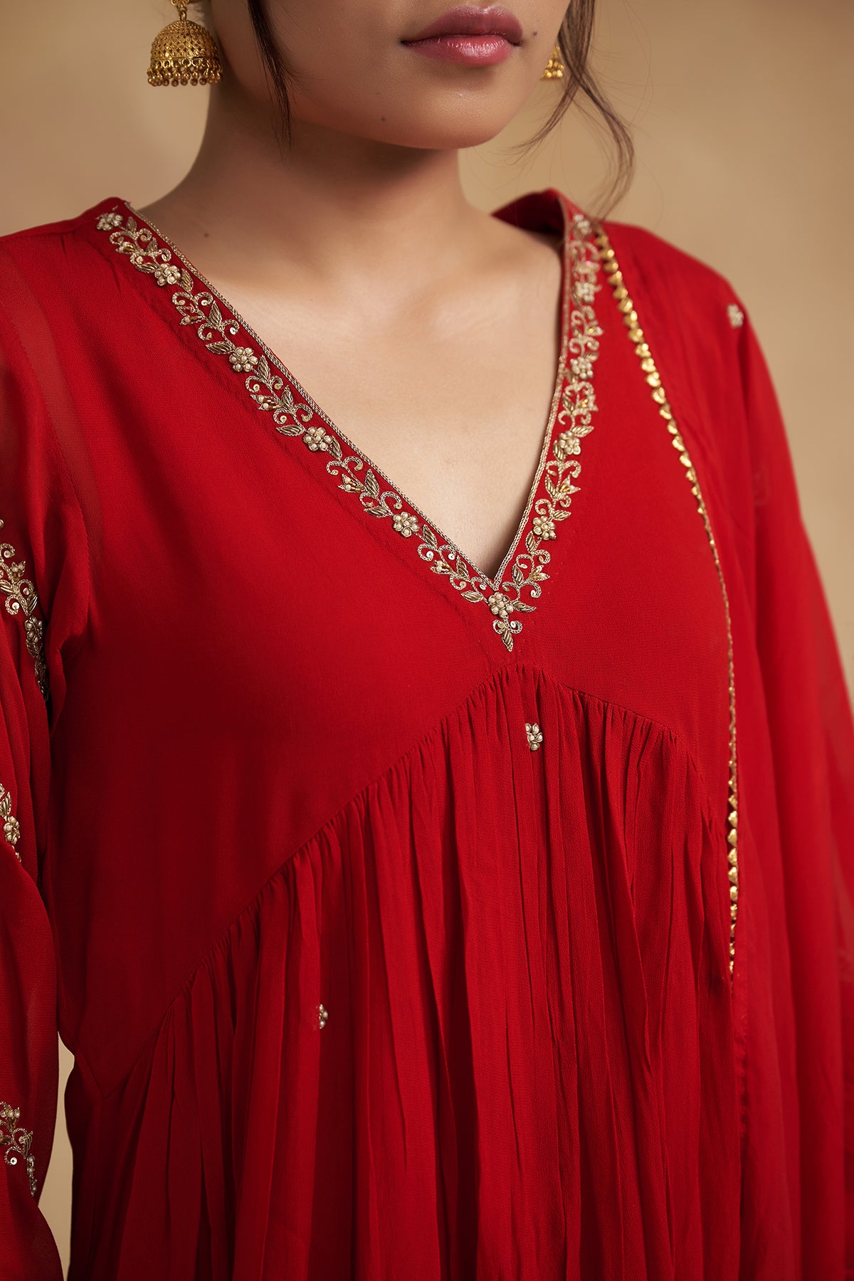 Shobhana Lal Georgette Suit