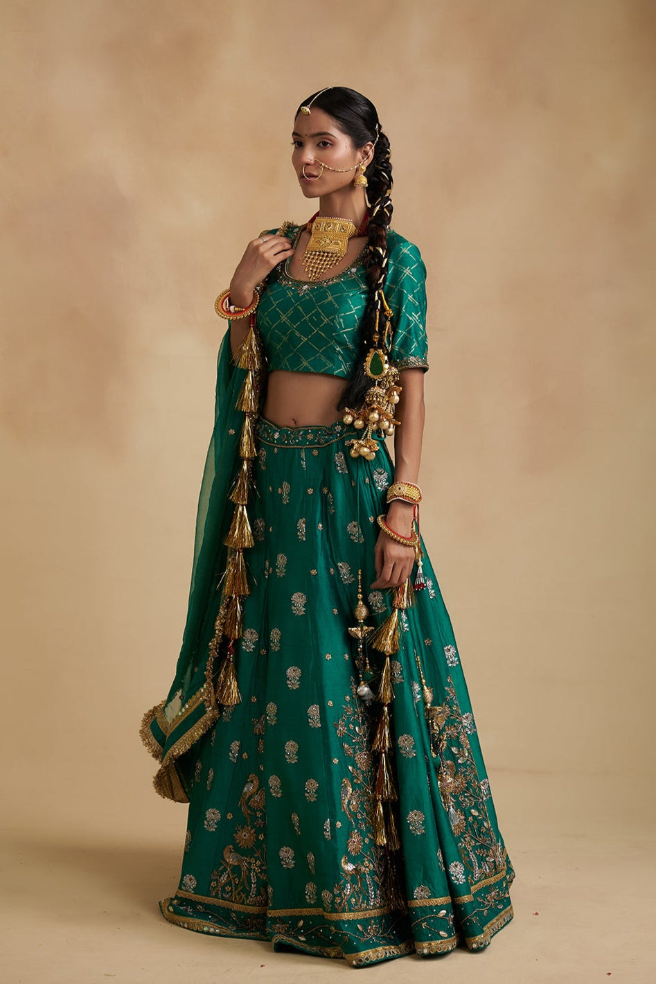 Harit Sajila Silk Lehenga ( Kali 16)