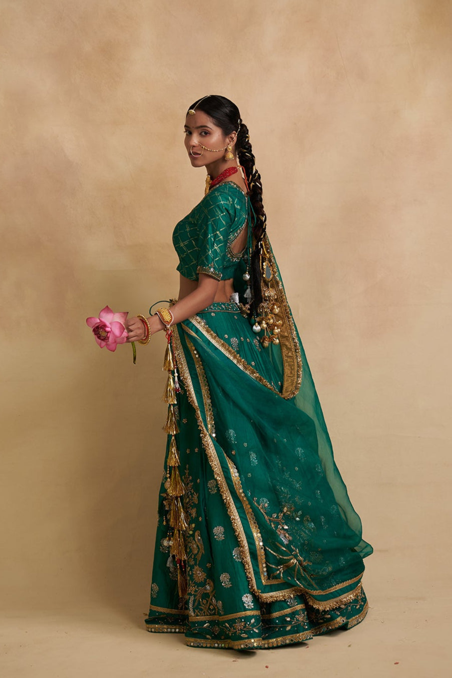 Harit Sajila Silk Lehenga ( Kali 16)
