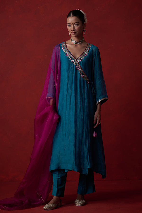 Jalaharīta Resham Chanderi Suit