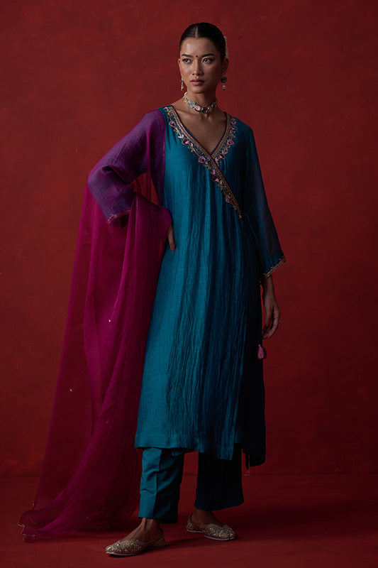 Jalaharīta Resham Chanderi Suit