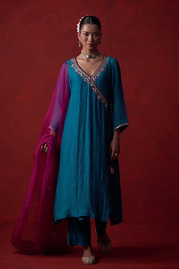 Jalaharīta Resham Chanderi Suit