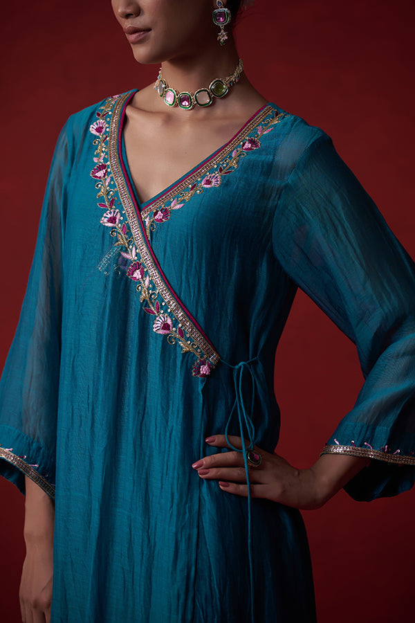 Jalaharīta Resham Chanderi Suit