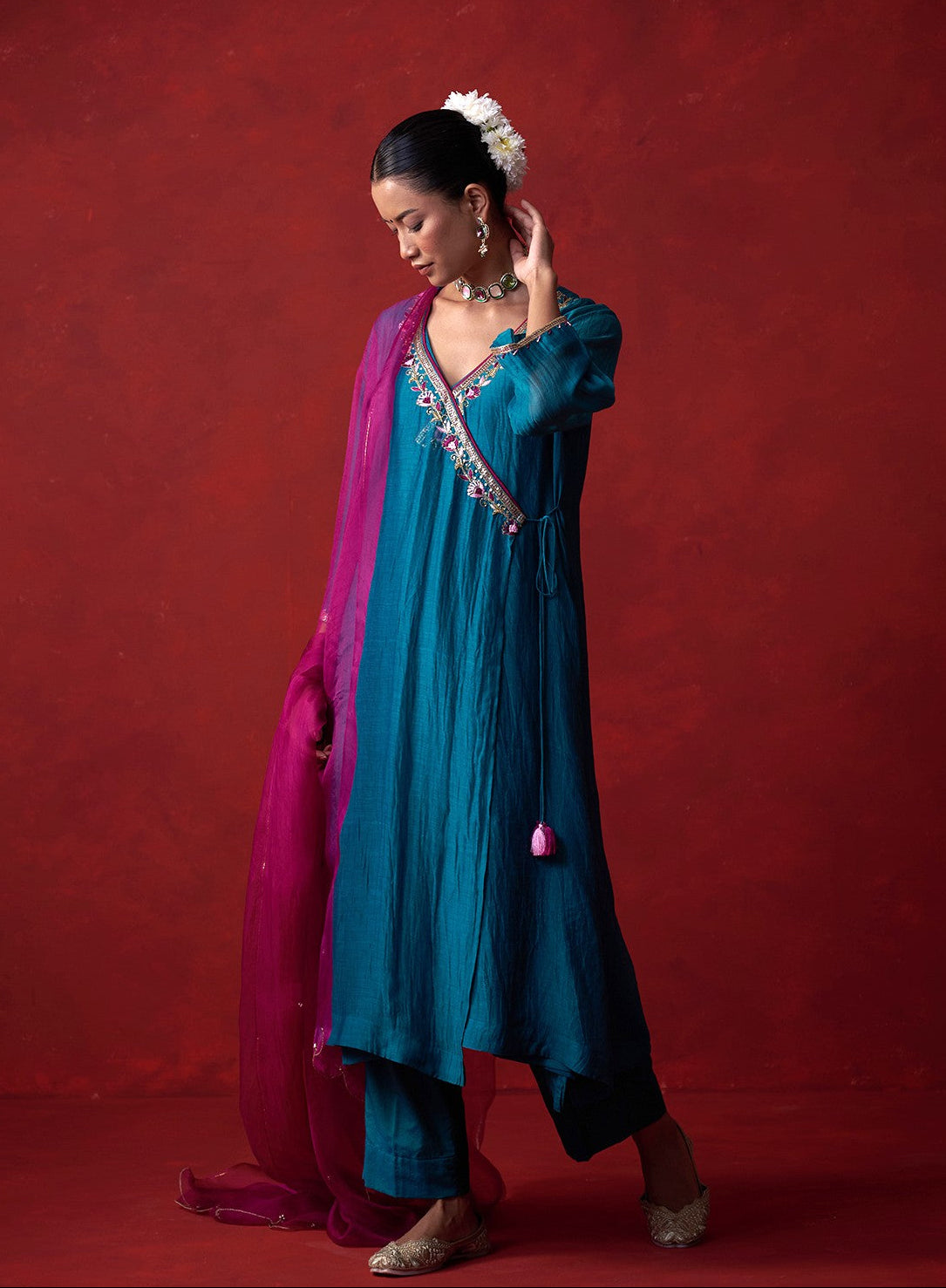 Jalaharīta Resham Chanderi Suit