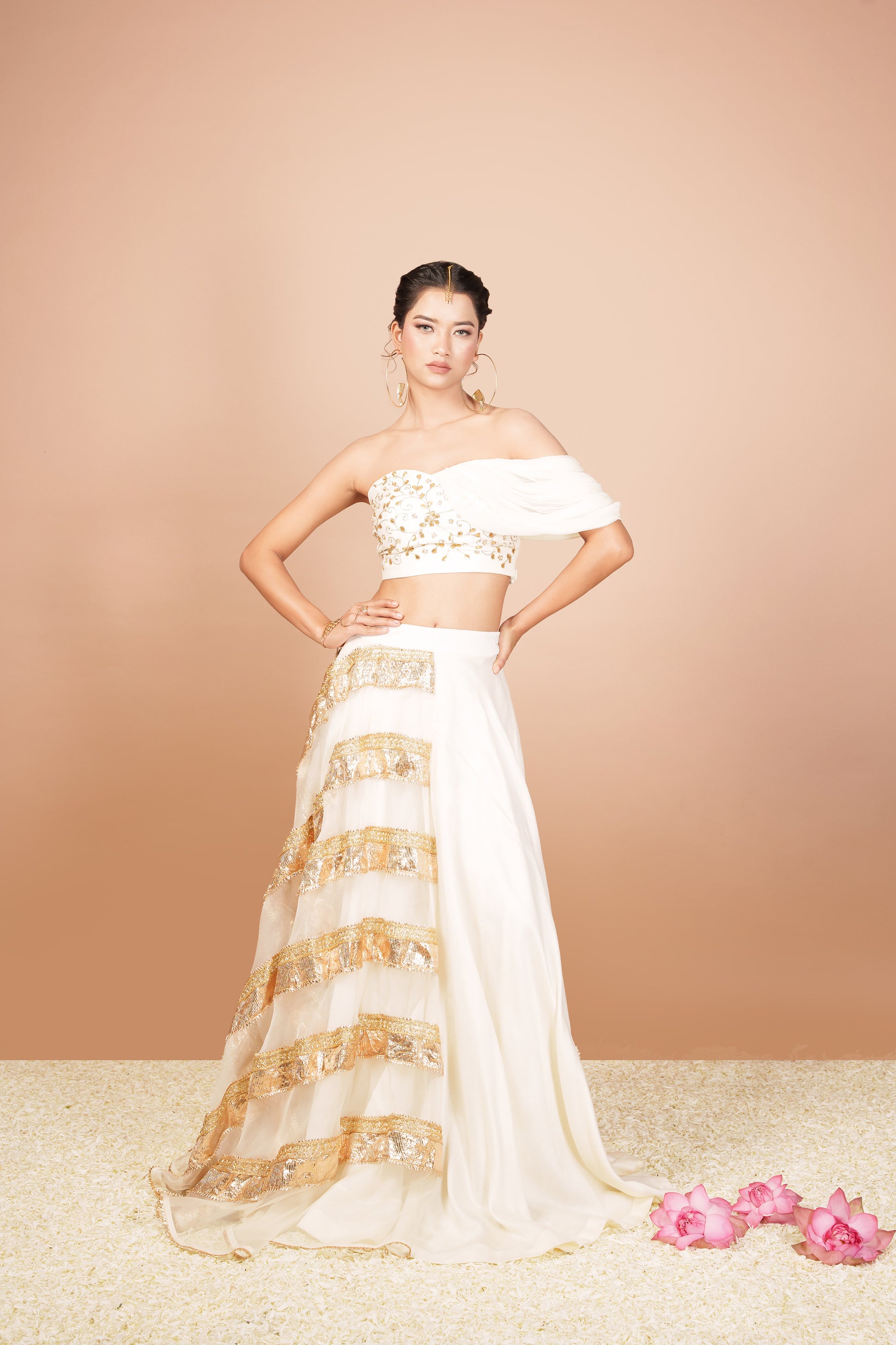 NAYAAB DOUBLE LAYER LEHENGA SET