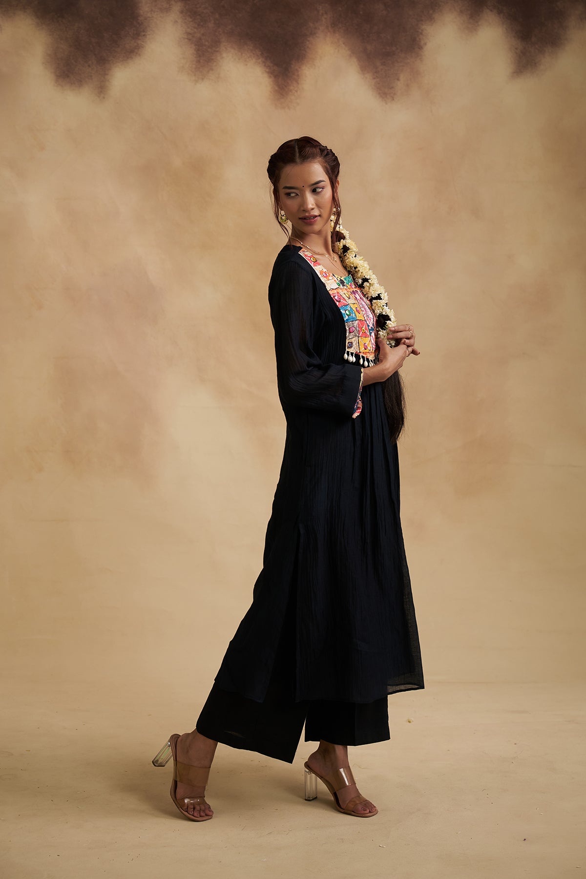 Black Gamthi Design Chanderi Suit