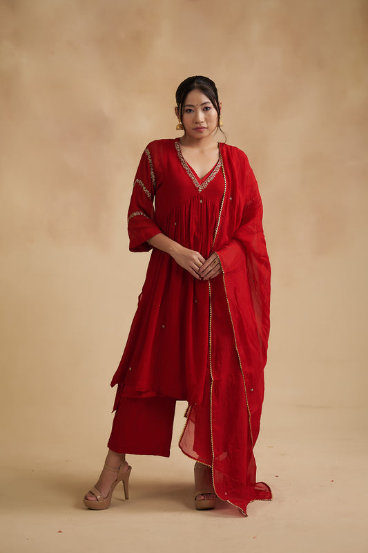Shobhana Lal Georgette Suit