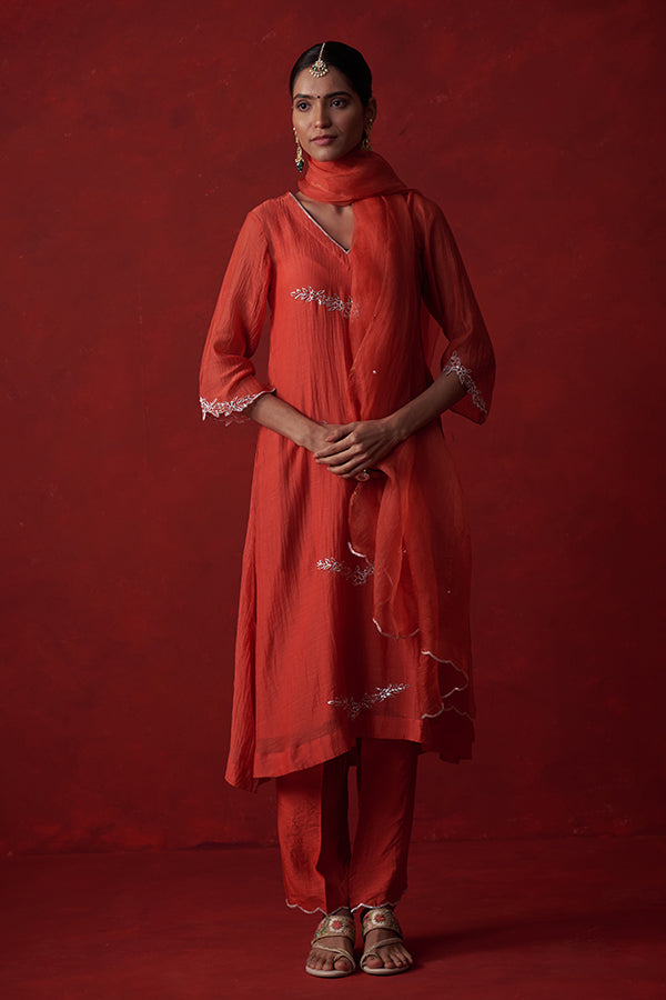 Kausumbha Pitta Mul Chanderi Suit