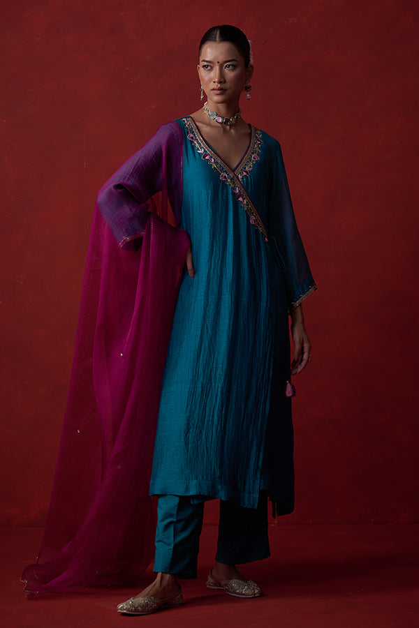 Jalaharīta Resham Chanderi Suit