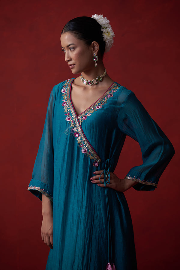 Jalaharīta Resham Chanderi Suit