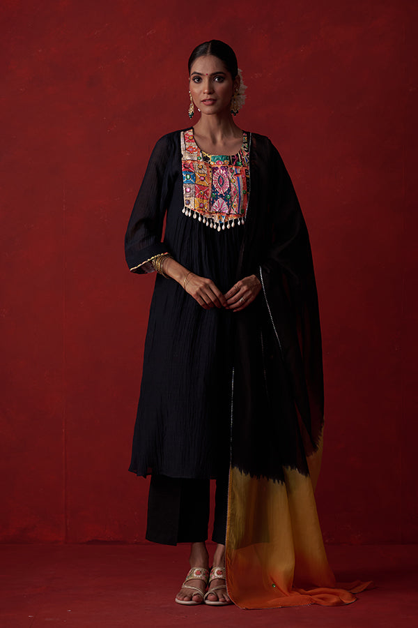 Black Gamthi Design Chanderi Suit