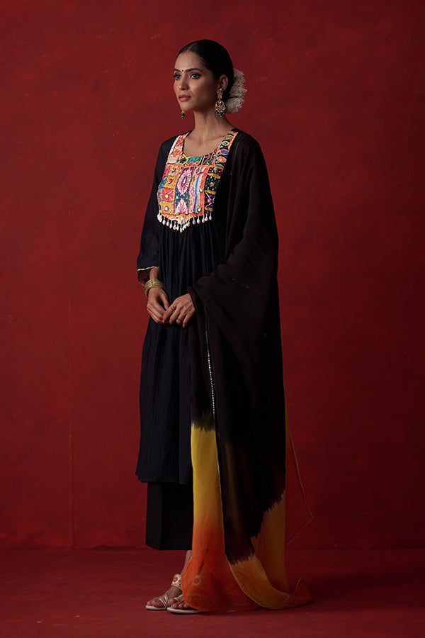 Black Gamthi Design Chanderi Suit